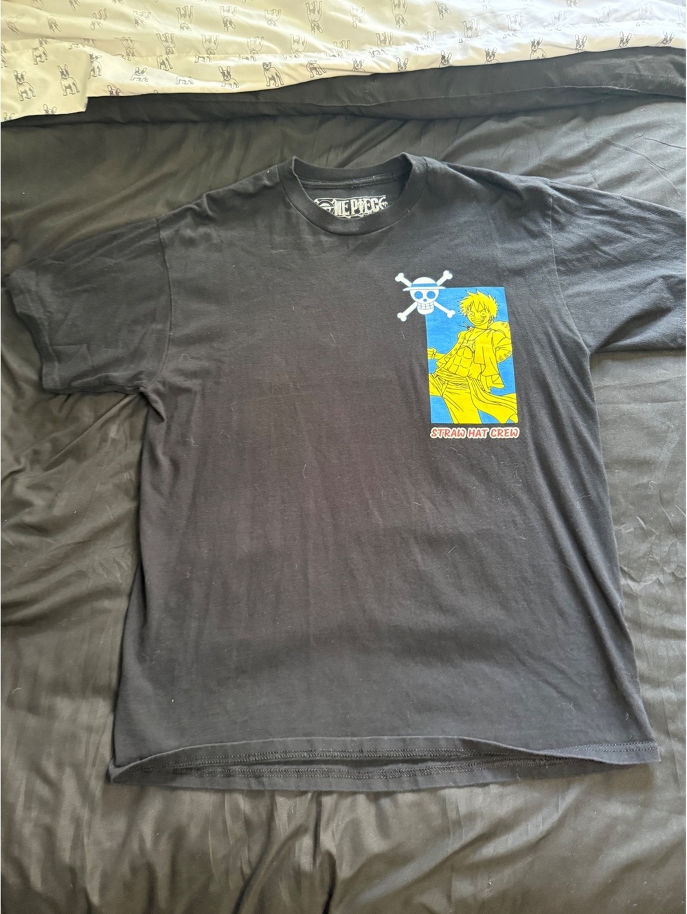 Men's Shirt | Short Sleeve Tee | One Piece | Size Large